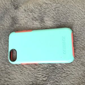 Otter box iPhone 7 phone case